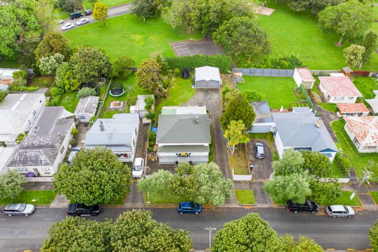 33 Cameron Street Onehunga_4