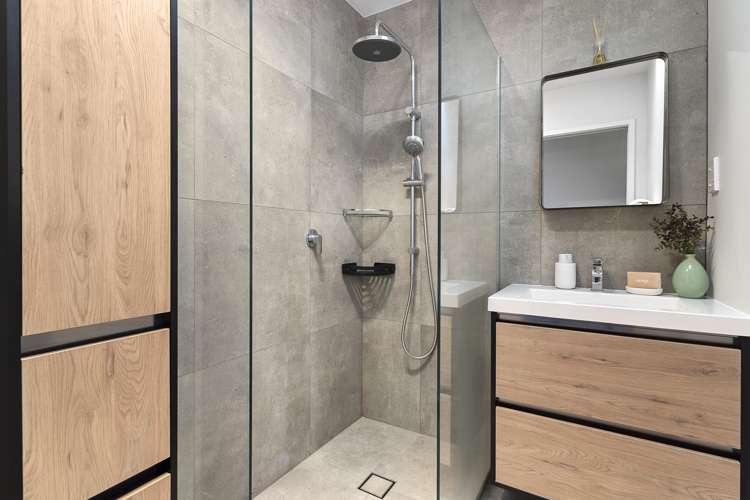 2/80a Captain Scott Road Glen Eden_19