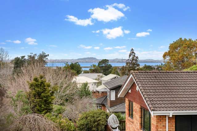 2/10 Sailfish Drive West Harbour_3