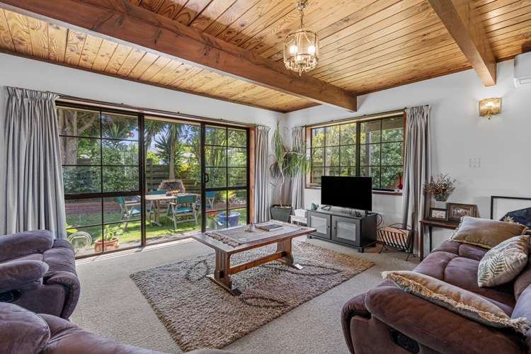 32b Sunrise Avenue Mount Maunganui_12