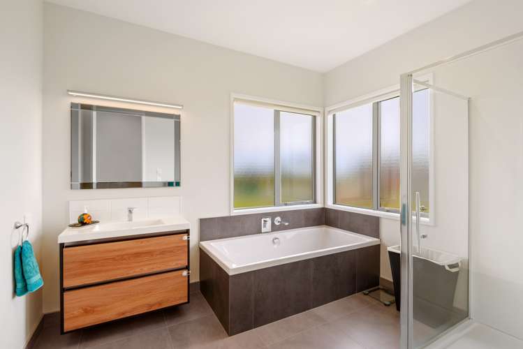 30 Whitcombe Place Darfield_14