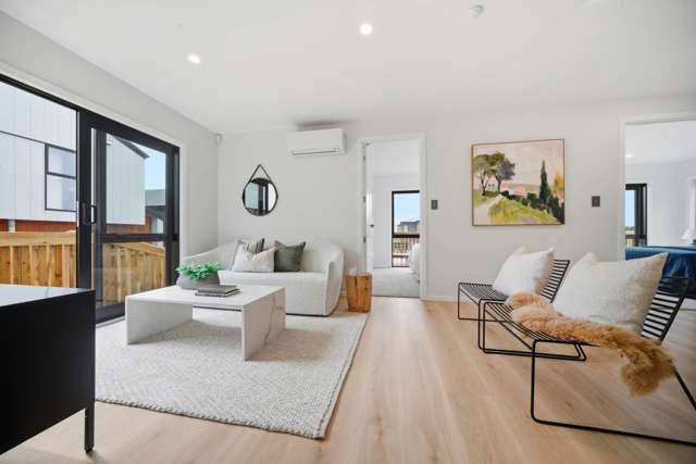 3 Makumaku Place Long Bay_1