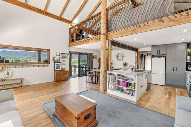 42 Main Road Luggate_2