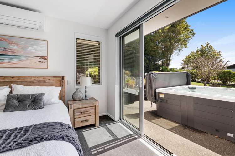 2 Pitsaw Lane Silverdale_13