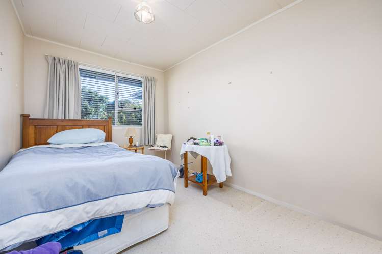 30 Matapouri Road Mangere Bridge_15