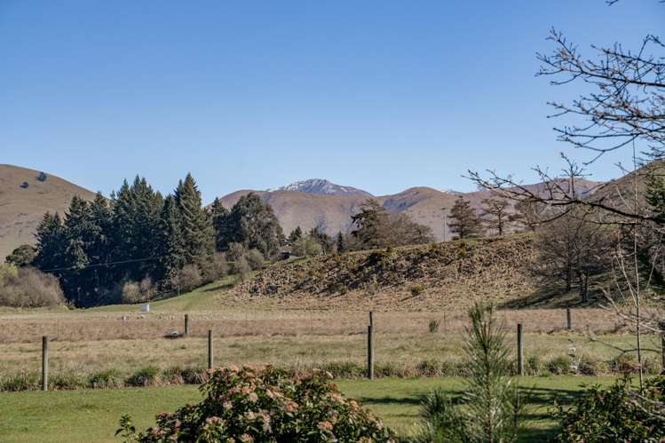 12 Athol-Five Rivers Highway Athol_10