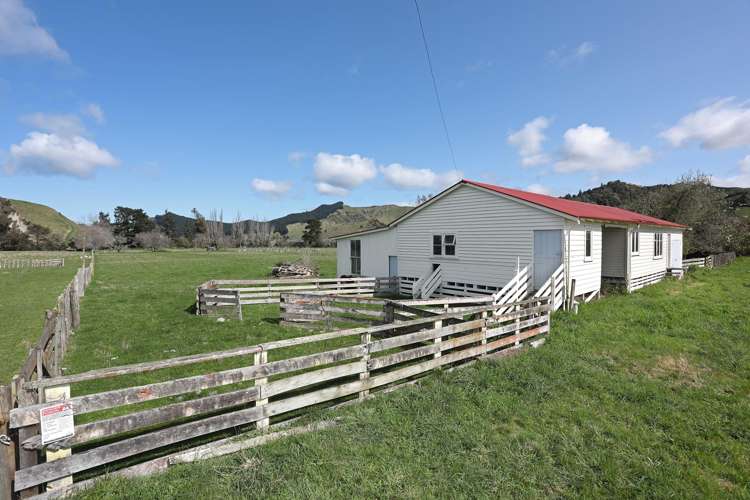 22 Raumaewa Road Mangaweka_2