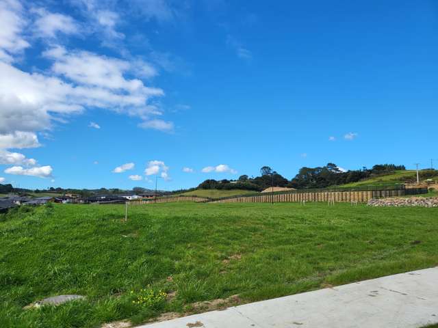 1 Awa Avenue Helensville_2