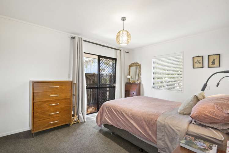 2/17 Drome View Place Beach Haven_10