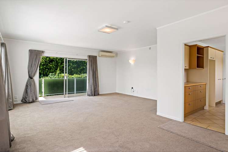 1/36 Clonbern Road Remuera_5