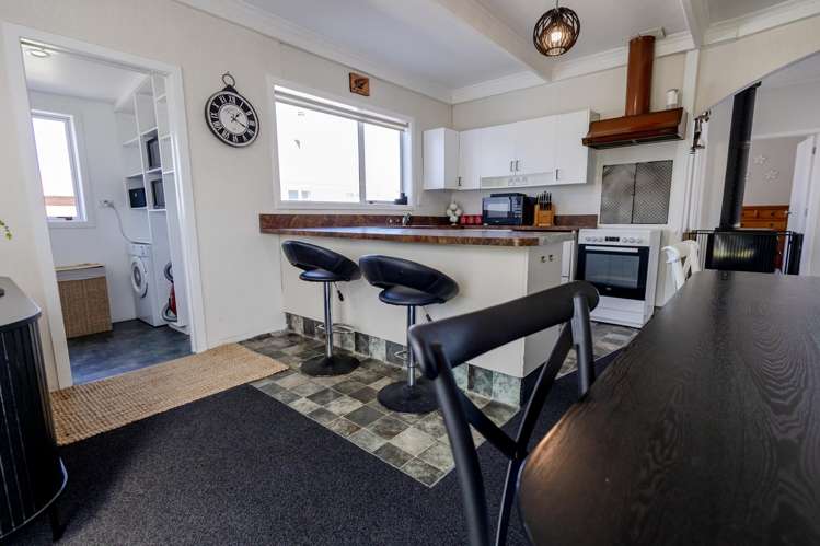 37 Firth Street Cobden_7