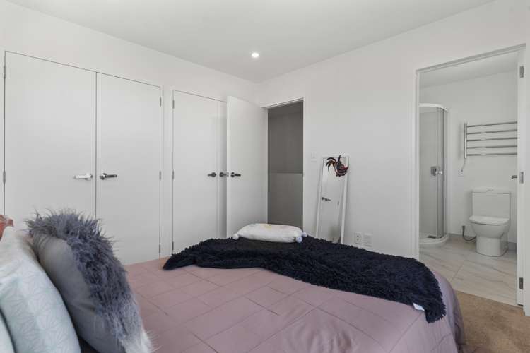 17 Aumarire Lane Favona_7