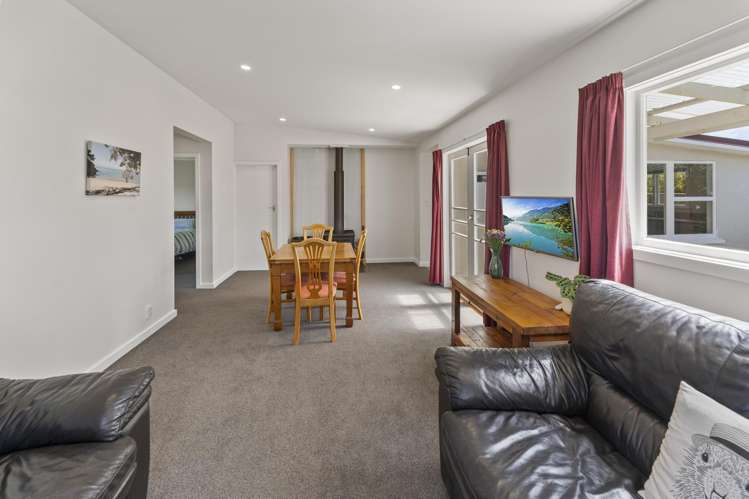 16 Collins Road Richmond_4