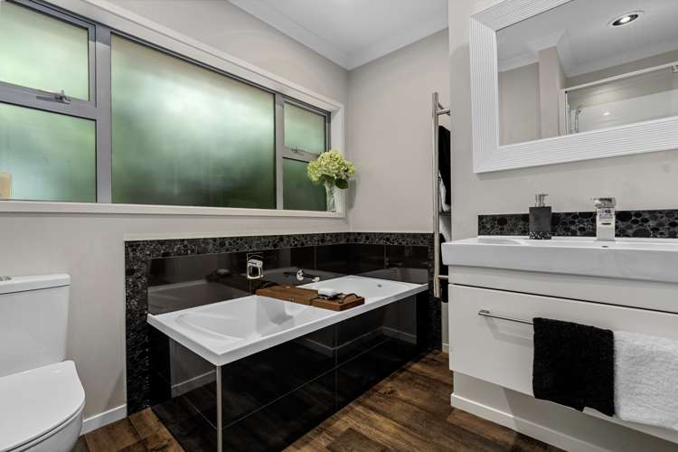 140 Bellevue Road Brookfield_20