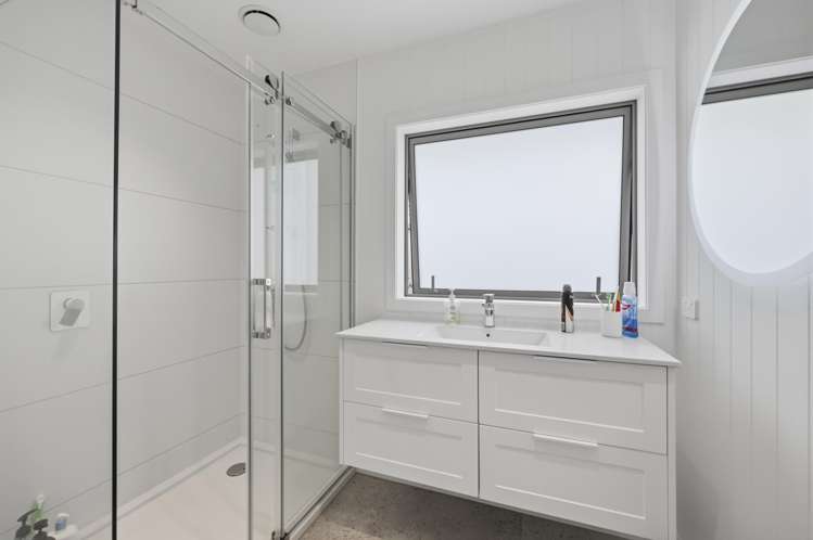 22A Walker Road Point Chevalier_14