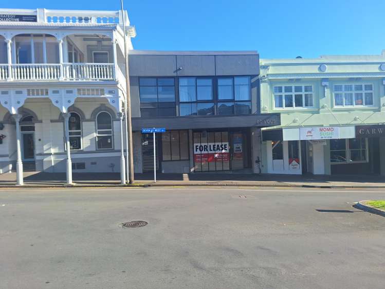 118 Devon Street West New Plymouth_10