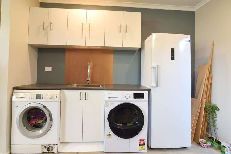 52 Milton Street Riverton_13