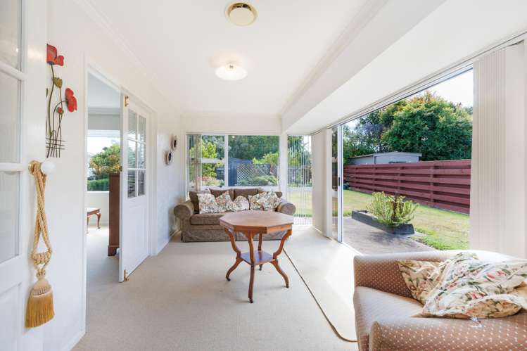 22 Fiona Crescent Feilding_12