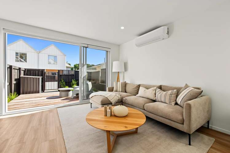 135 Grace Road_1