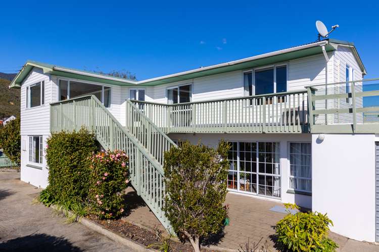 48 Beach Road Waikawa_31