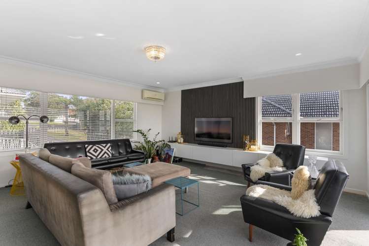 29 Te Atatu Road Te Atatu South_9