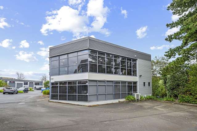 Owner-occupier office opportunity in Rosedale