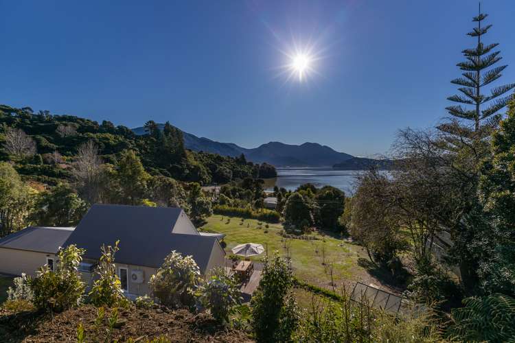 34 Moetapu Bay Road Anakiwa and Surrounds_9