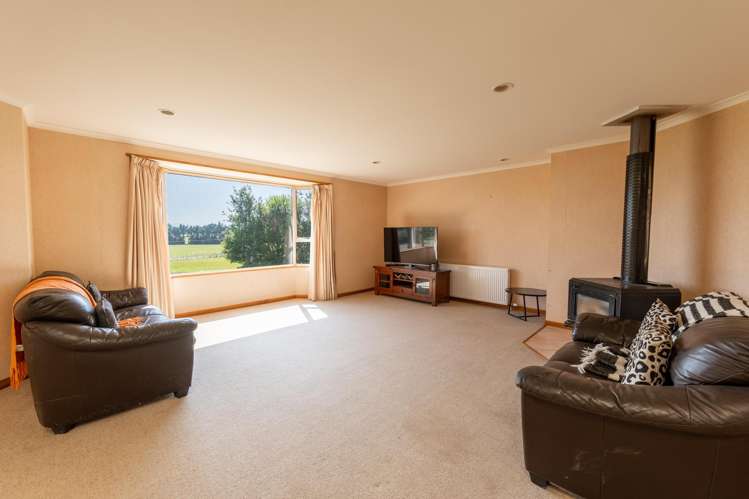 727 Waimea Valley Road Mandeville_5