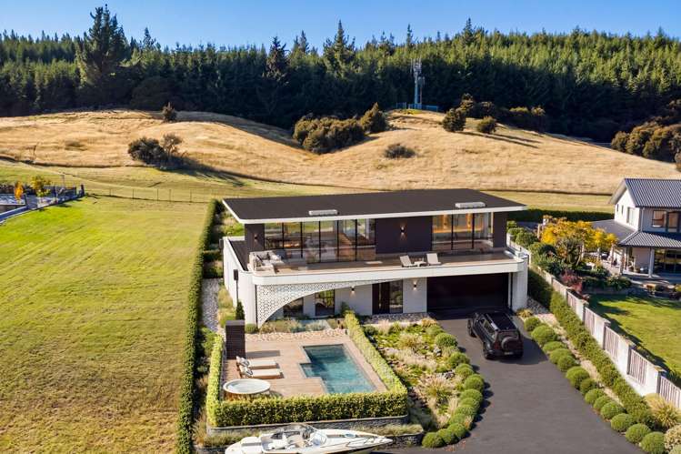 52 Forest Heights Wanaka_2