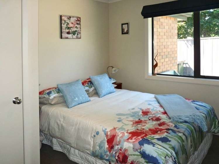 57 Lord Auckland Road Wakefield_13