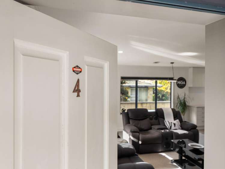 4 Pemberton Way Greerton_3