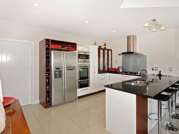 6 Okarito Avenue Levin_11