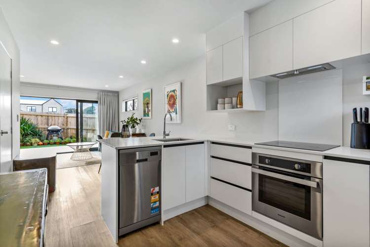 23/137 Hall Avenue Favona_7