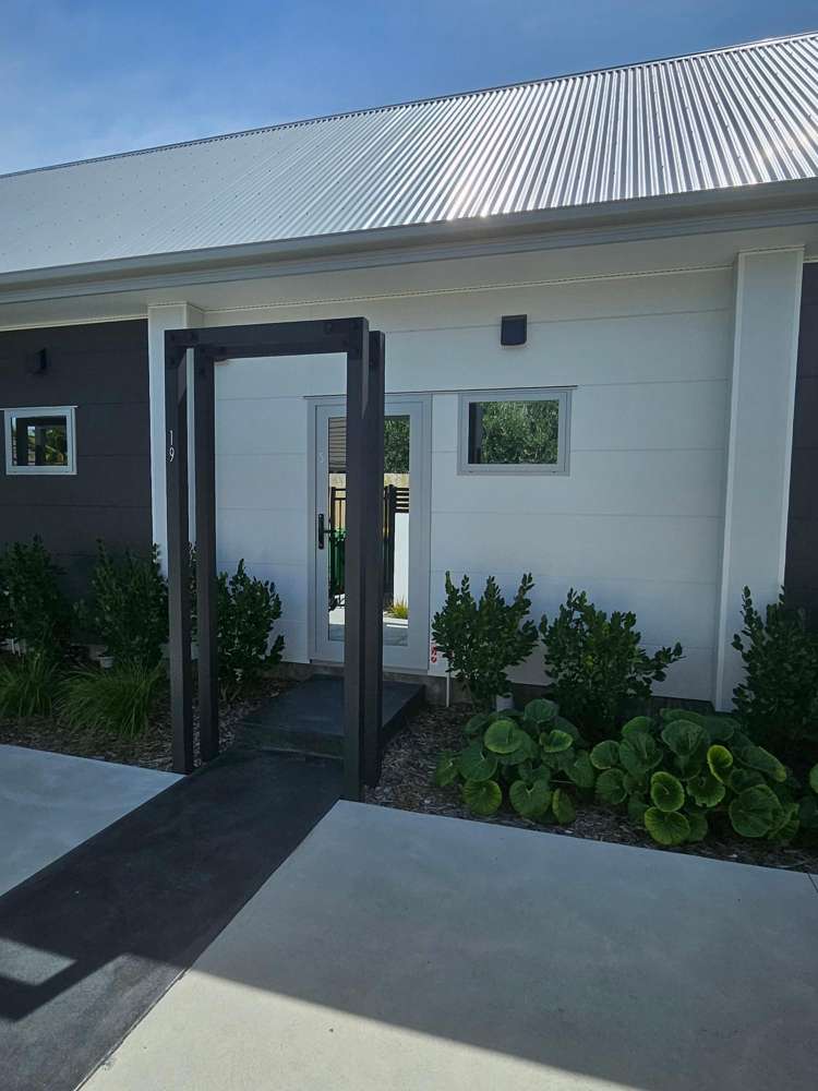  19 Winchester Street Merivale_10