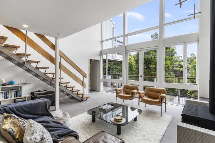 92 Parr Terrace Castor Bay_3