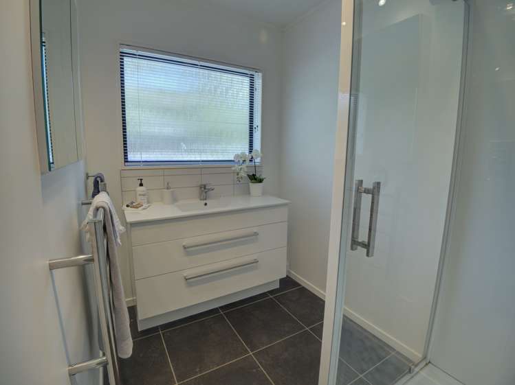 1/23 Reeve Drive Havelock North_9