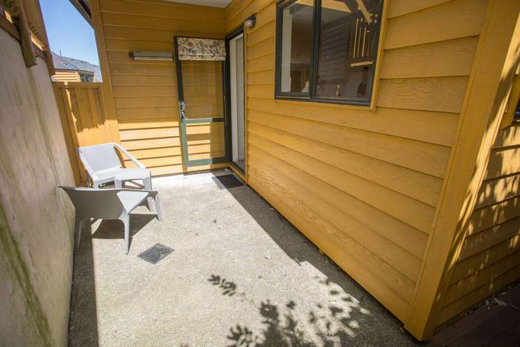 32 Futuna Close Karori_14