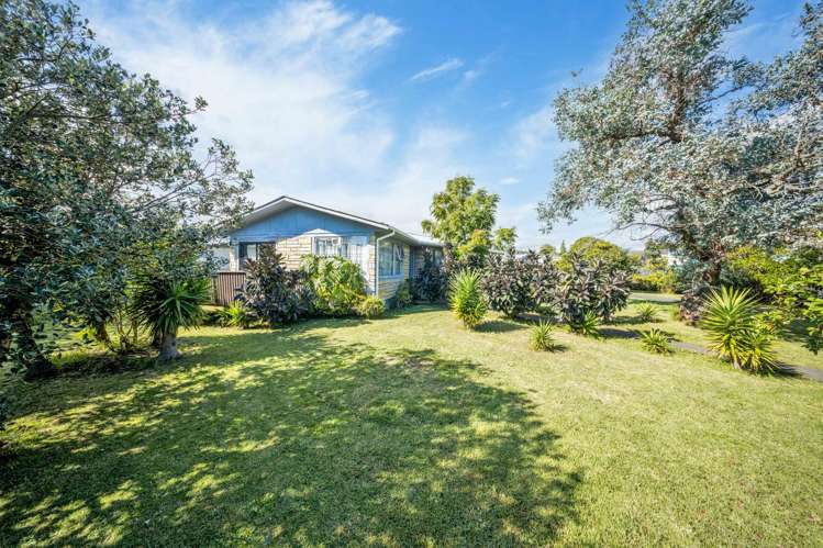 3 Kemble Close_3