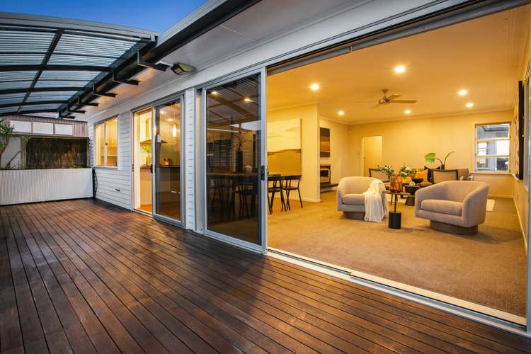 213 Te Atatu Road Te Atatu South_11