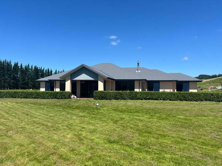  251 Riversleigh Road_0