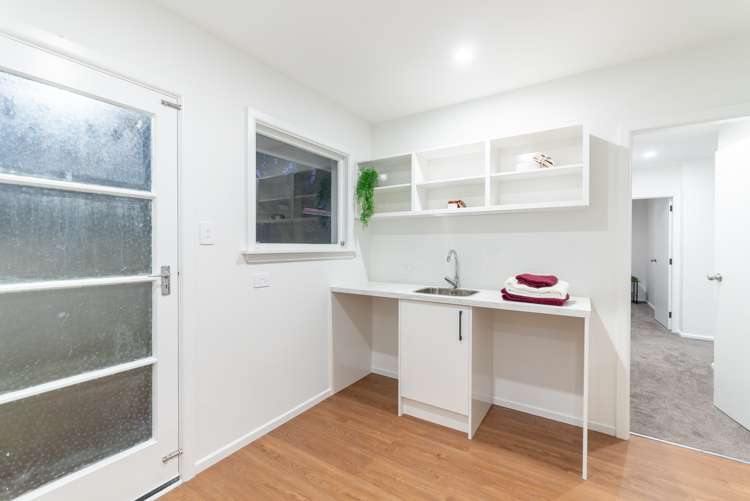 35 Lake Terrace Road Burwood_9