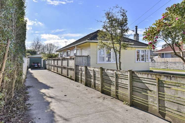 94 Gloucester Road Manurewa_8