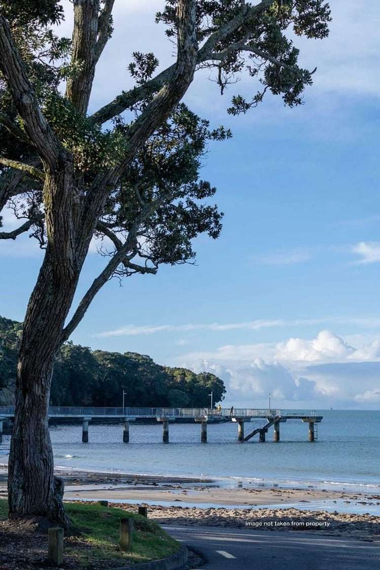 2/114 Saddleback Rise Murrays Bay_16