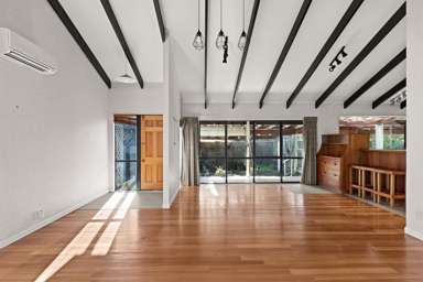71 Shrimpton Road_4