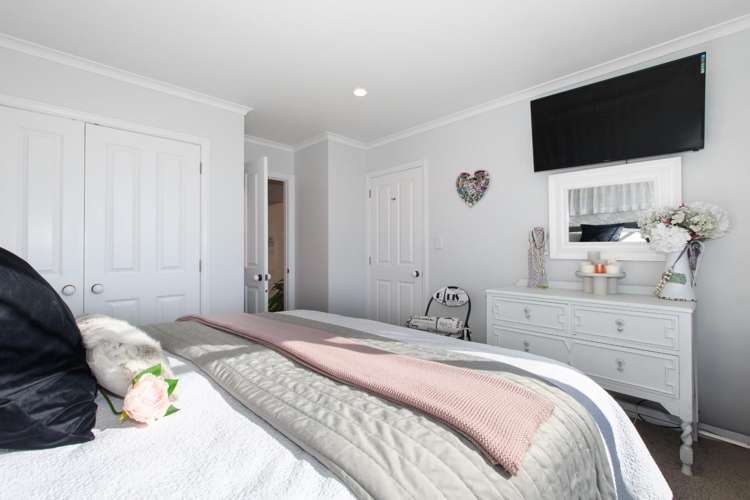 5 Downing Place Welcome Bay_27