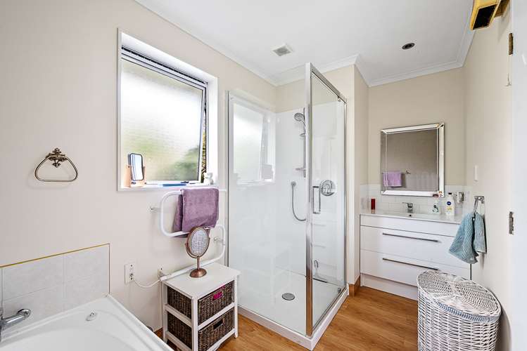 76 Moana View Road Waikawa_16