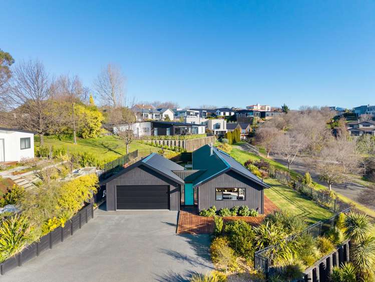 19 Golf View Close Fairhall_30