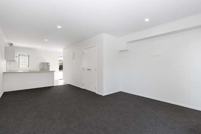 2/1 Hammond Street Hamilton Central_3