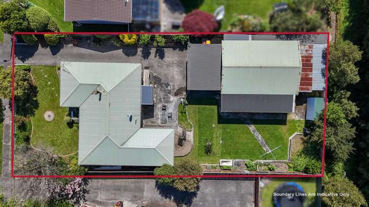 13 Deller Drive Carterton_21