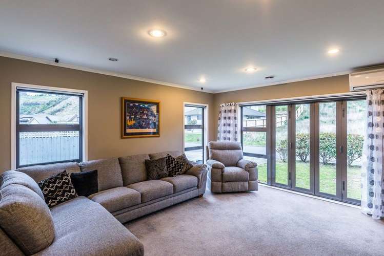 22 Kilkelly Close Tawa_2